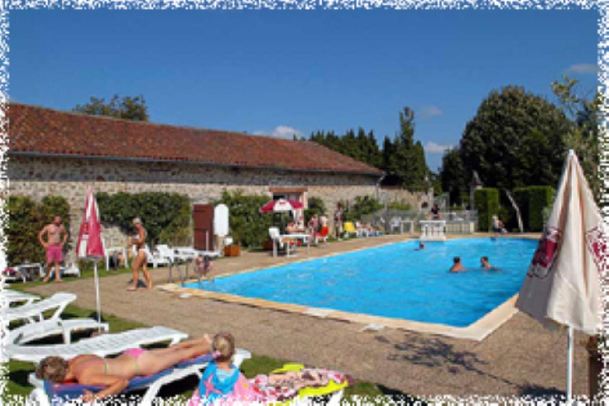 Hotellerie De Plein Air Camping Leychoisier Bonnac-la-Côte Exteriér fotografie